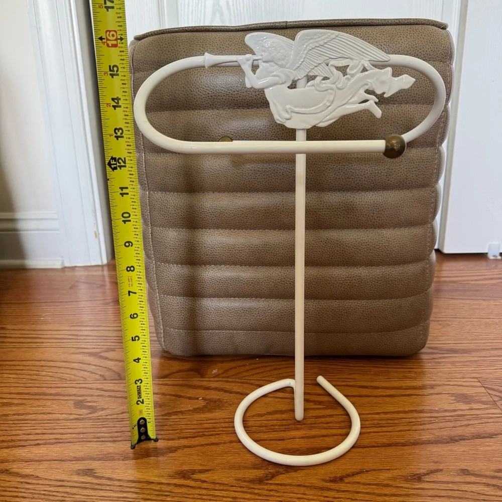 Vintage Brass Angel Cherub Hand Towel Holder Stand Hollywood Regency Elegant
